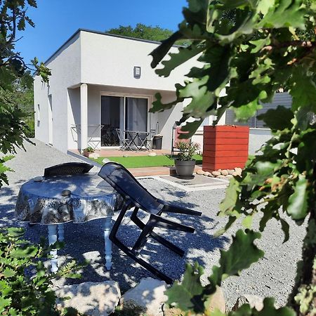Le Cocon Villa Lussas Exteriör bild