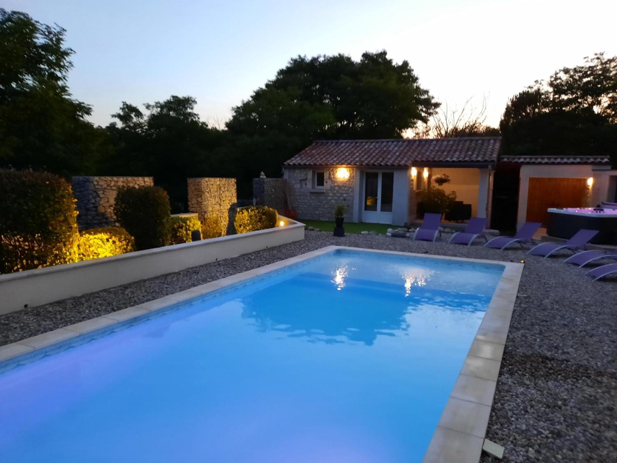 Le Cocon Villa Lussas Exteriör bild